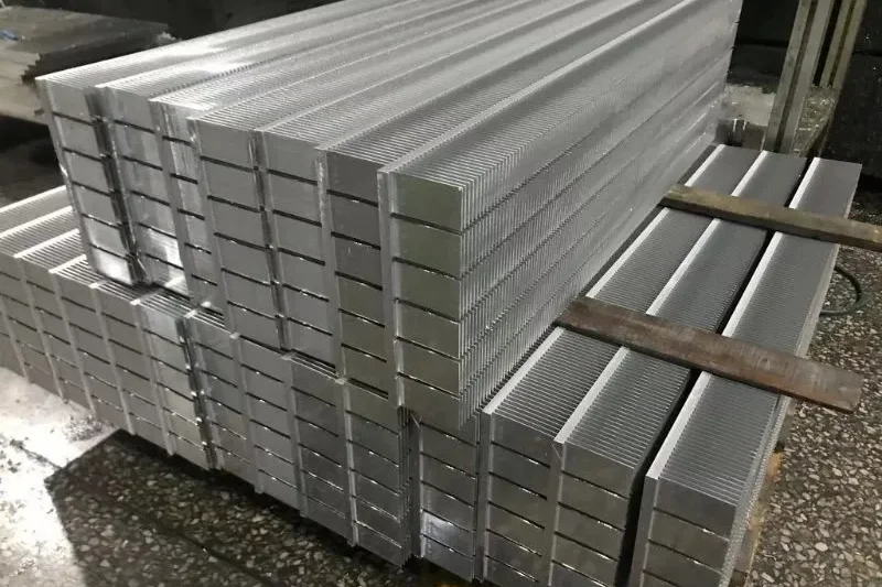 custom skived heatsinks